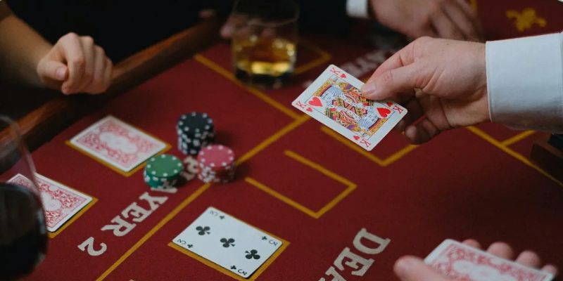 Tìm hiểu Baccarat Mana88